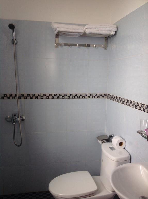 Hung Phat Hotel Дананг Номер фото